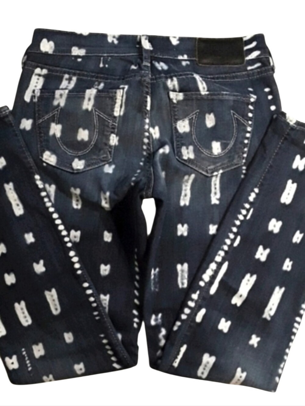 True Religion Brand Victoria Jeans. Women's Size: Waist 28x28 Inseam.